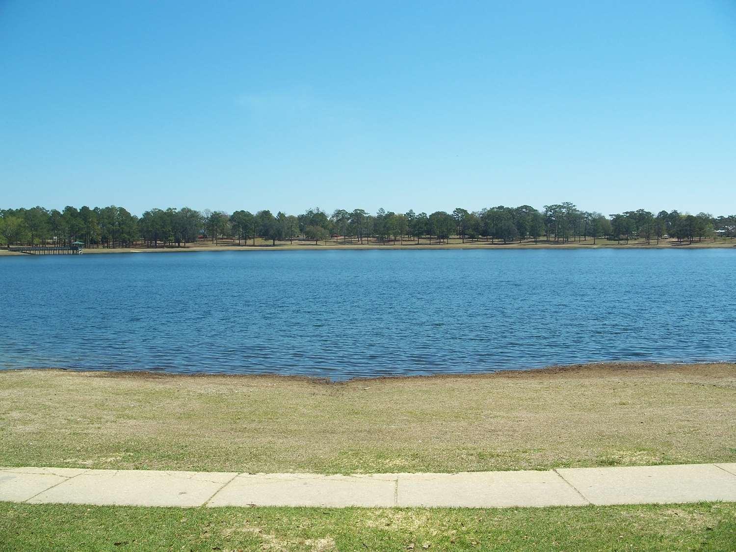 Best Western Crossroads Inn DeFuniak Springs Εξωτερικό φωτογραφία