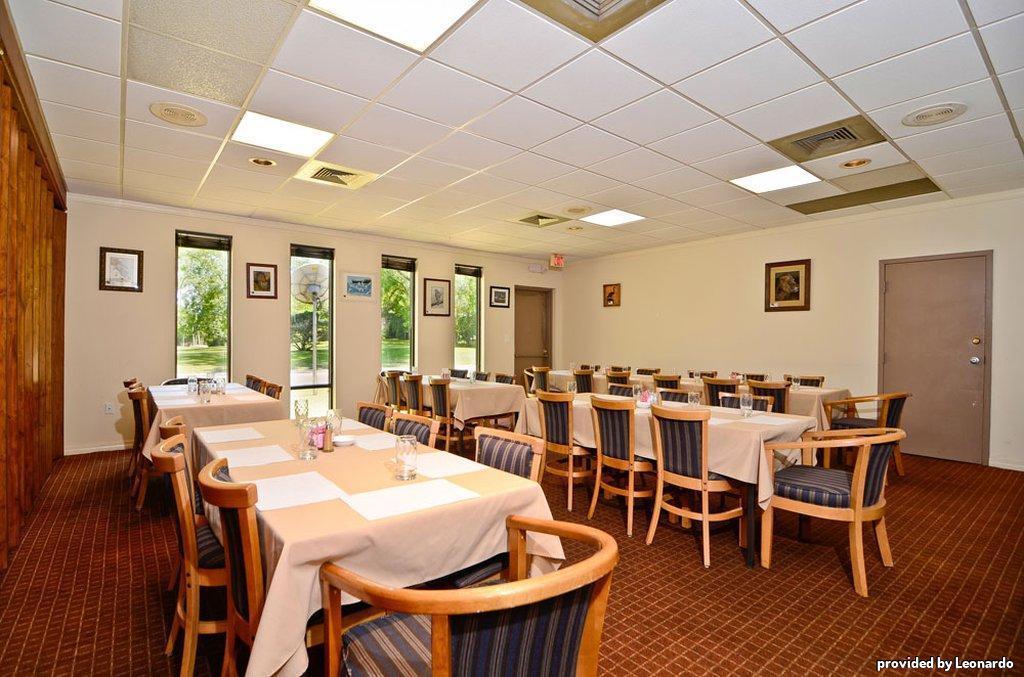 Best Western Crossroads Inn DeFuniak Springs Επιχειρήσεις φωτογραφία