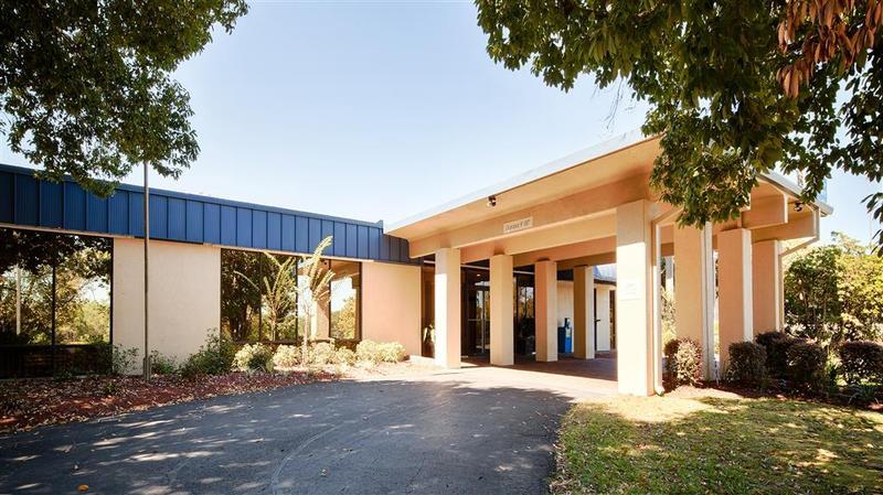 Best Western Crossroads Inn DeFuniak Springs Εξωτερικό φωτογραφία