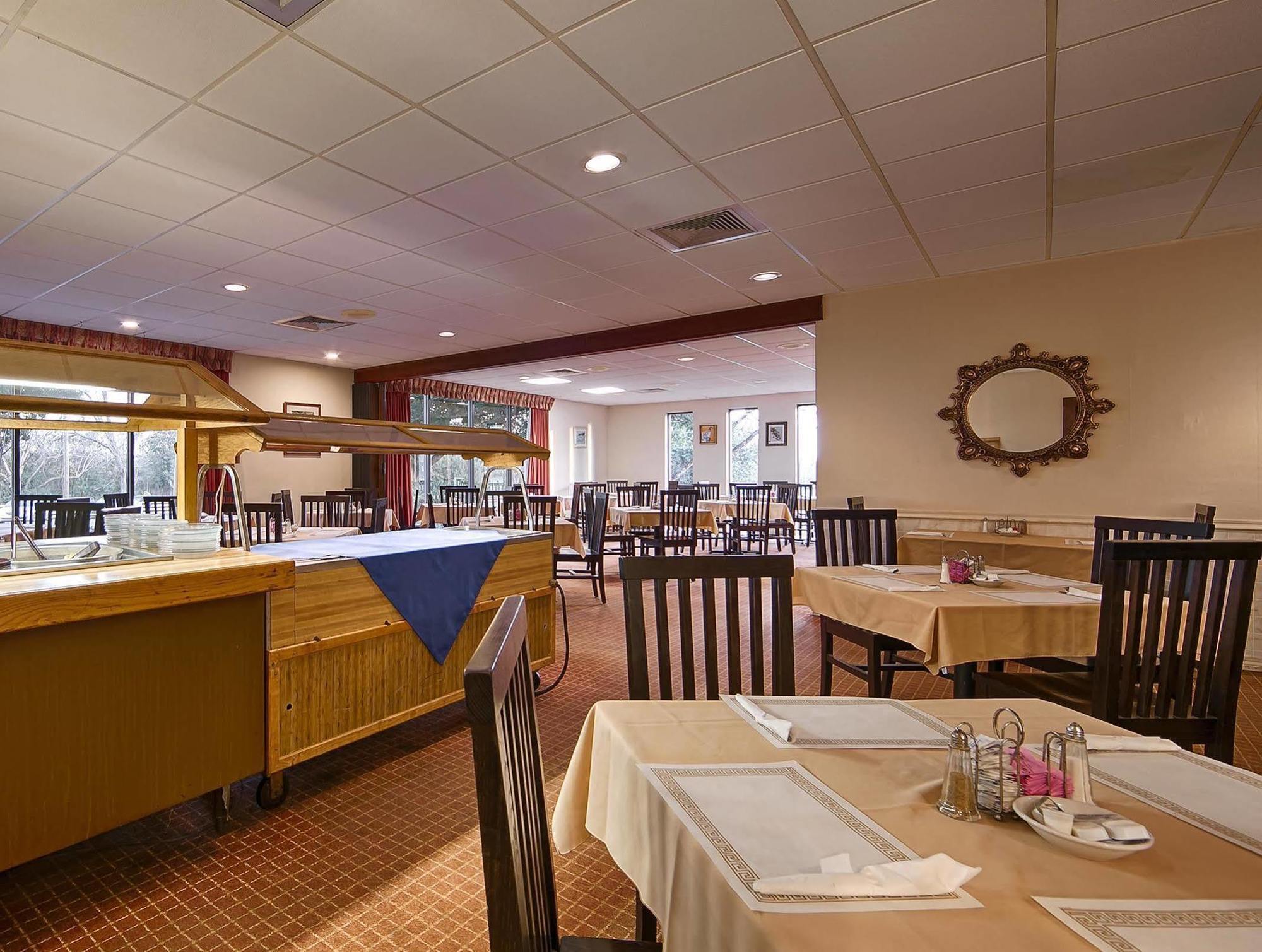 Best Western Crossroads Inn DeFuniak Springs Εξωτερικό φωτογραφία